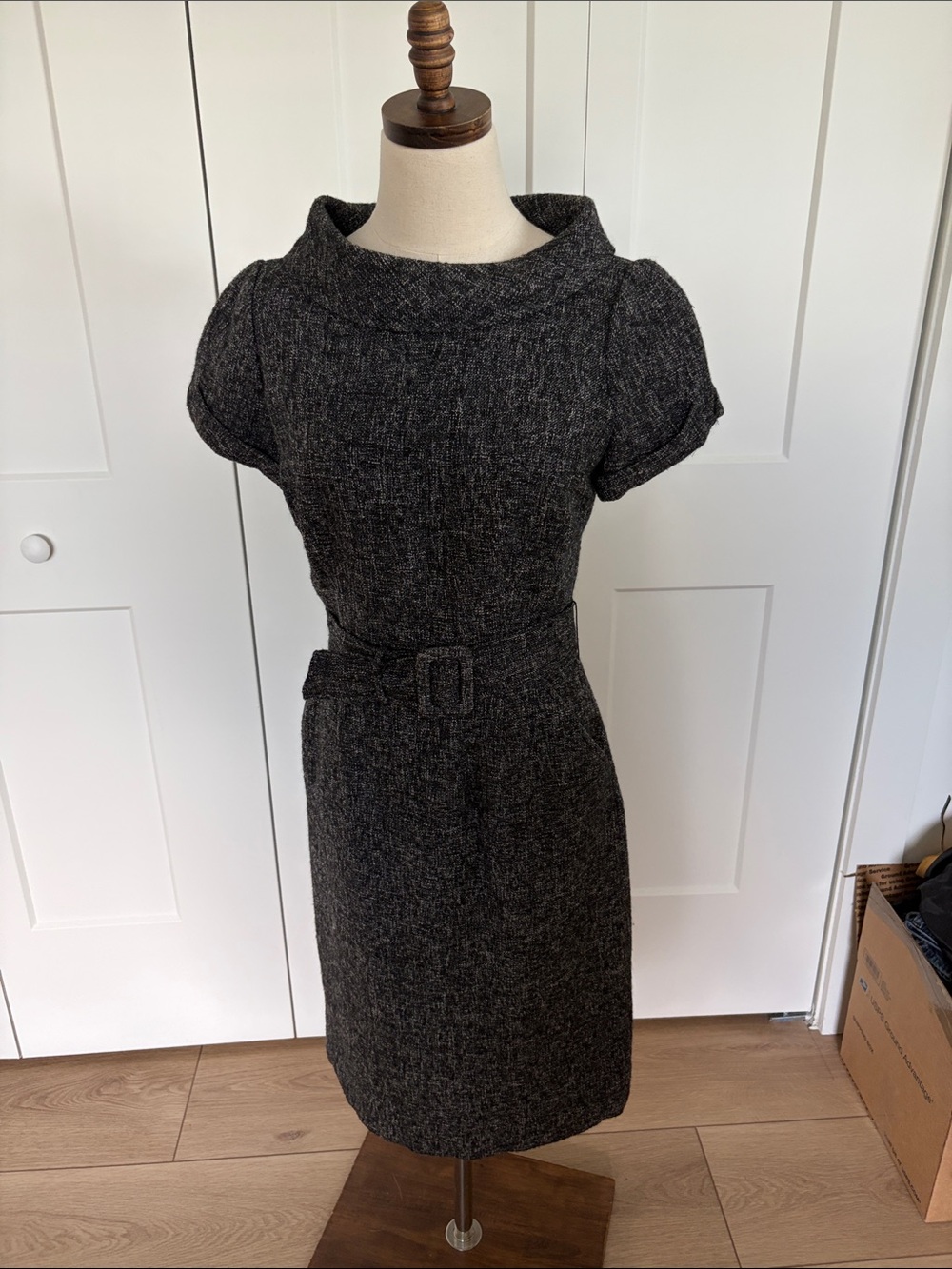 Banana Republic | Dresses | Banana Republic Charcoal Tweed Midi Dress